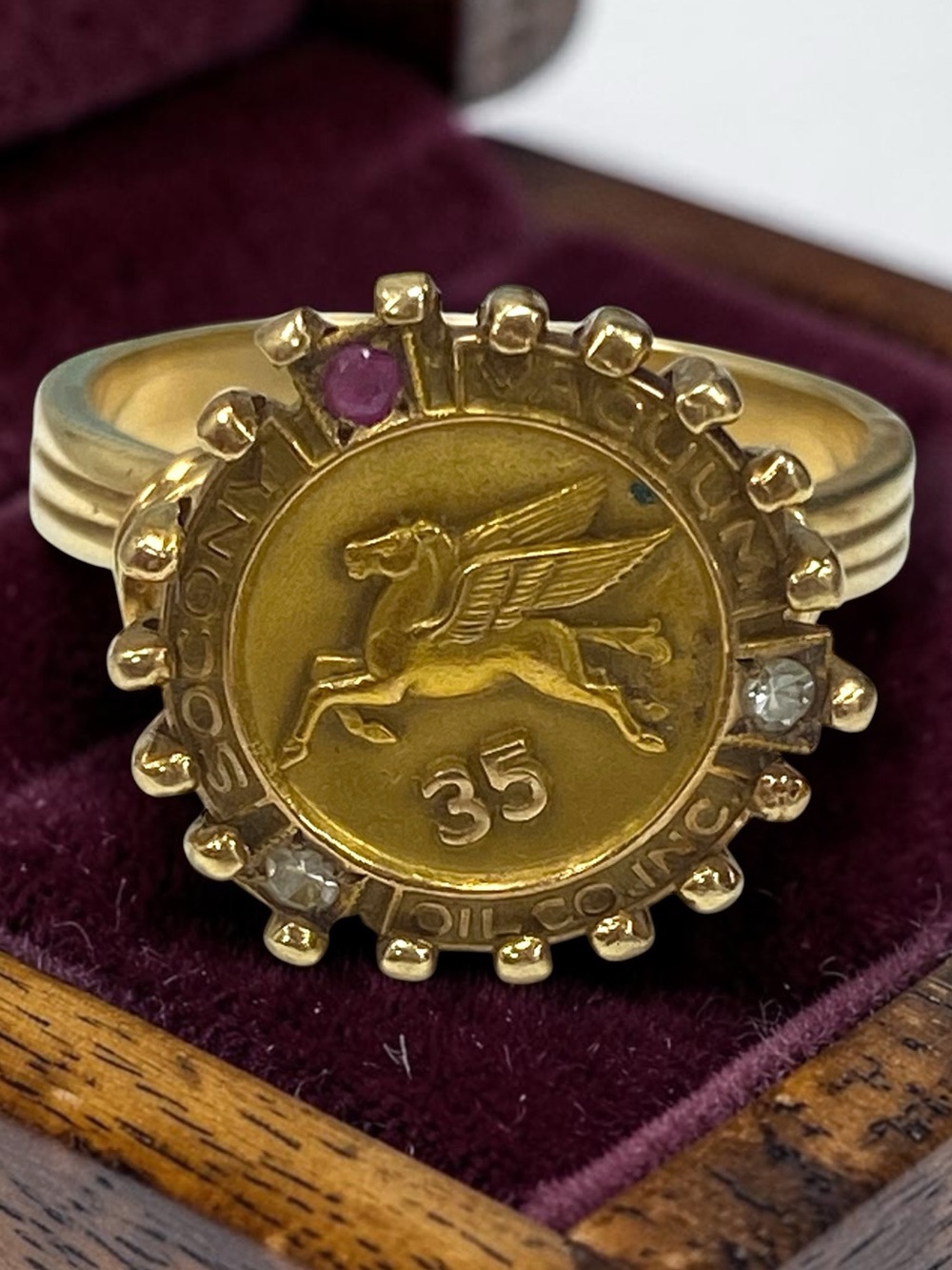 Vintage 14k Pegasus Diamond Ruby Ring Size 7.5